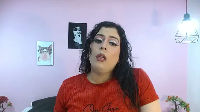 Snapshot of adaraacox chatting on February 12, 2:21 pm adaraacox online show from February 12, 2:21 pm