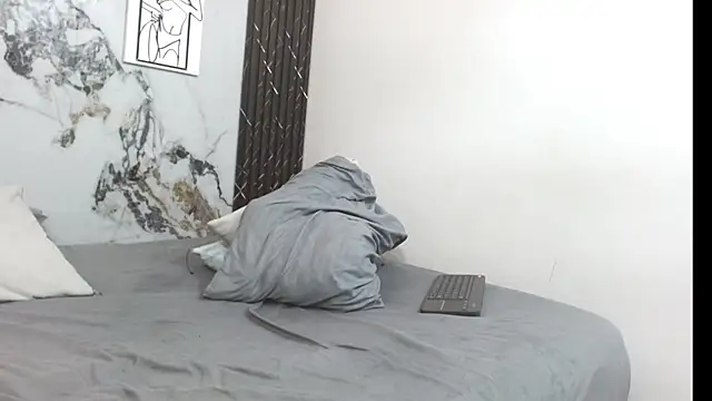 Snapshot of adaraacox chatting on October 5, 11:17 pm adaraacox online show from October 5, 11:17 pm