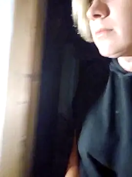 zarina3003 online show from April 3, 9:10 pm