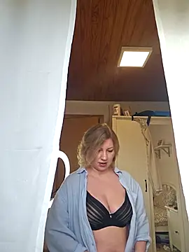 zarina3003 online show from February 19, 8:44 am