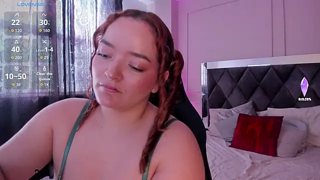 keitlynsoto online show from January 5, 5:27 pm