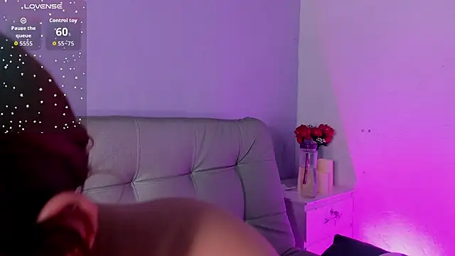 keitlynsoto online show from May 27, 3:08 pm