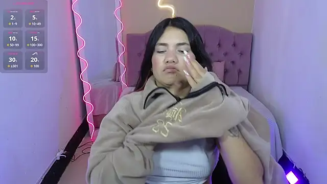 Chiara tay online show from November 23, 3:05 am