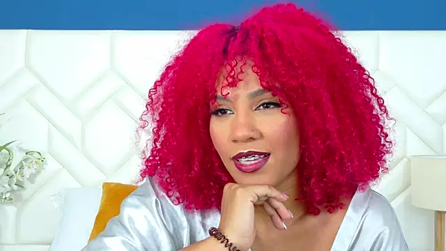 RubyRossel online show from April 16, 12:39 pm