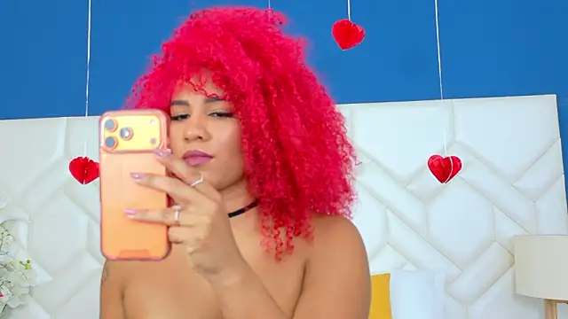 RubyRossel online show from February 8, 11:30 am