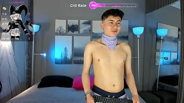 noah and rose online show from September 26, 7:43 pm