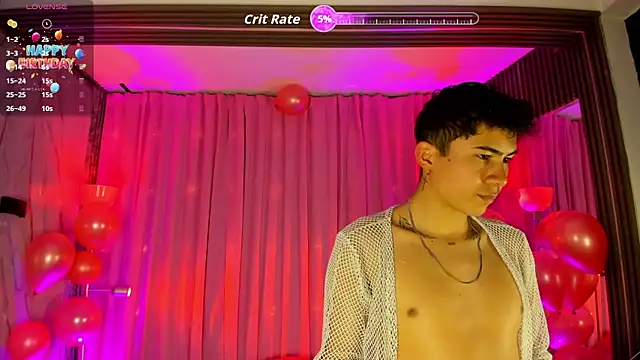 noah and rose online show from April 13, 7:18 pm