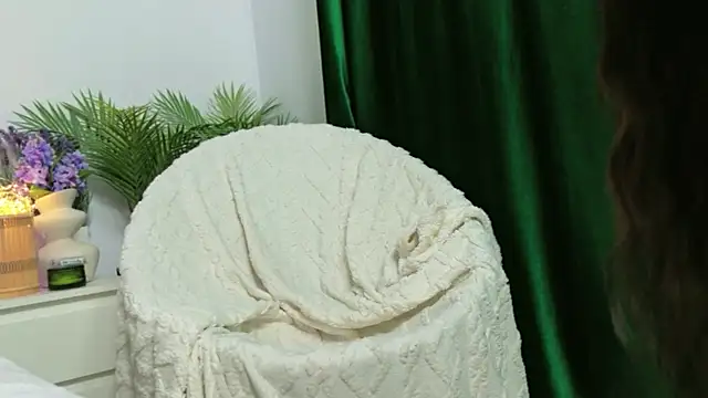 zoey marie online show from May 17, 1:44 pm