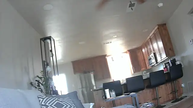 Snapshot of Sexyfunsize chatting on November 28, 5:24 pm Sexyfunsize online show from November 28, 5:24 pm