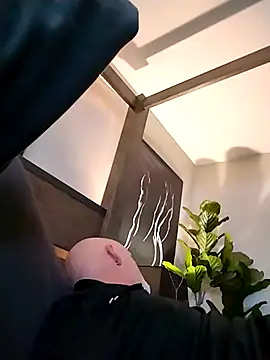 Sexyfunsize online show from March 9, 4:00 pm