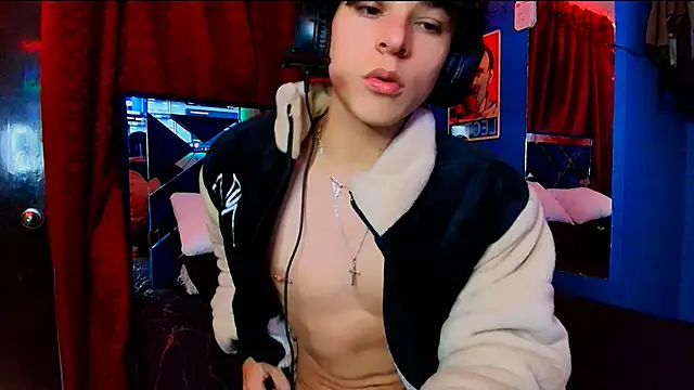 Luke Howland online show from January 11, 1:01 am