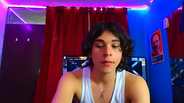 Luke Howland online show from February 28, 3:48 am
