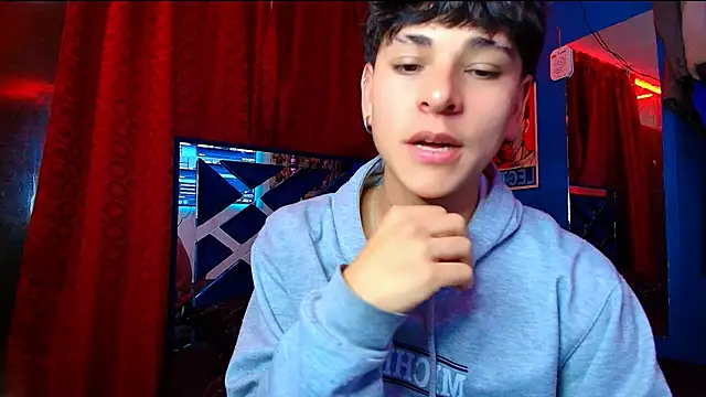 Luke Howland online show from September 23, 10:06 pm