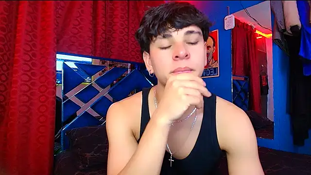 Luke Howland online show from October 7, 12:22 am