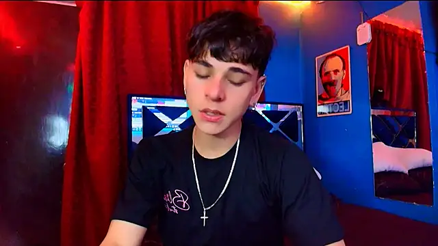 Luke Howland online show from February 10, 12:20 am