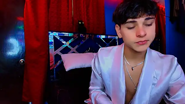 Luke Howland online show from February 27, 3:29 am