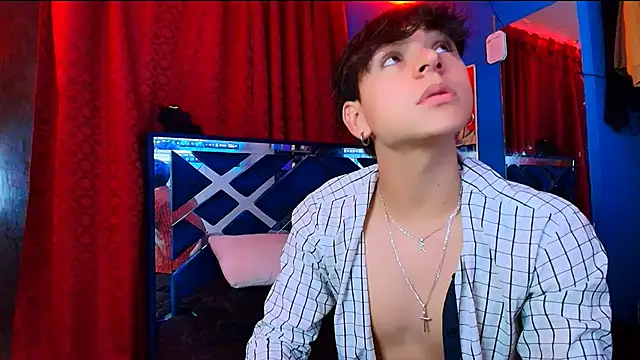 Luke Howland online show from May 29, 8:37 pm