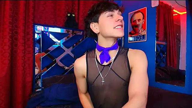 Luke Howland online show from October 17, 11:39 pm