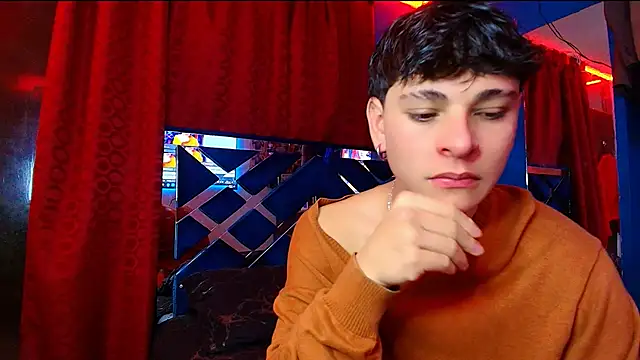 Luke Howland online show from September 19, 11:53 pm