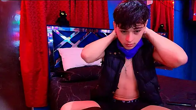 Luke Howland online show from February 20, 2:41 am