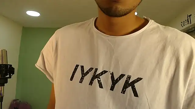 danielitopapuu online show from December 17, 4:56 pm