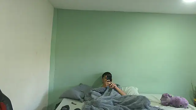 danielitopapuu online show from March 20, 12:17 pm