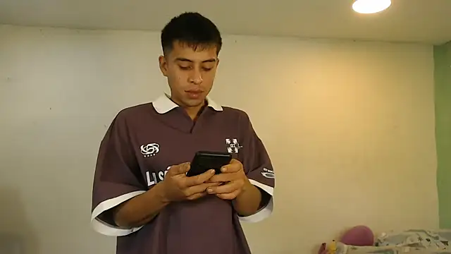danielitopapuu online show from May 15, 2:59 pm
