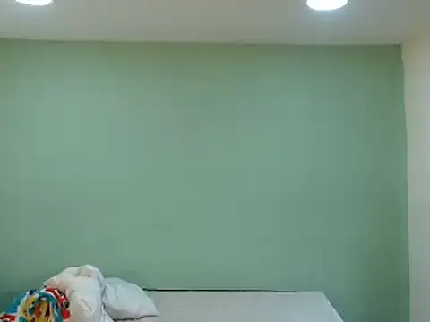 Snapshot of danielitopapuu chatting on November 13, 8:02 pm danielitopapuu online show from November 13, 8:02 pm