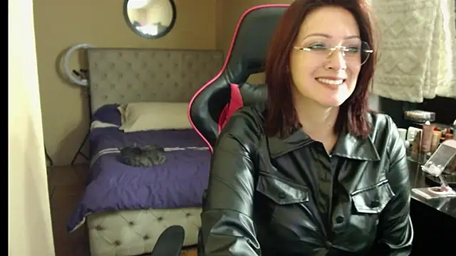 Snapshot of Carol_Scottt chatting on October 3, 10:00 pm Carol Scottt online show from October 3, 10:00 pm