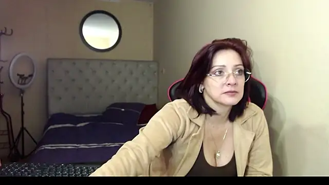 Snapshot of Carol_Scottt chatting on February 22, 9:23 am Carol Scottt online show from February 22, 9:23 am