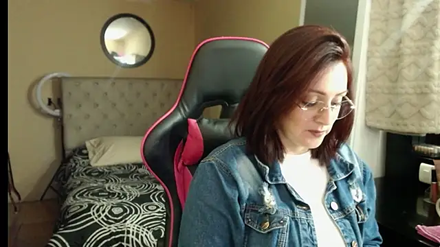 Snapshot of Carol_Scottt chatting on October 8, 10:10 pm Carol Scottt online show from October 8, 10:10 pm
