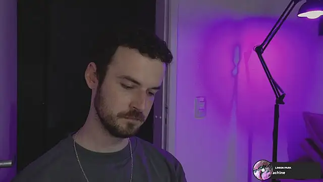 sexxxsutra online show from April 16, 11:18 pm