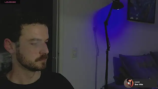 Snapshot of sexxxsutra chatting on November 11, 11:20 pm sexxxsutra online show from November 11, 11:20 pm