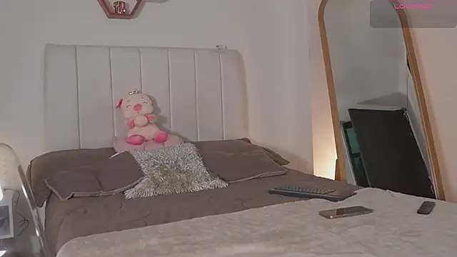 Snapshot of Madison_evans1 chatting on March 3, 5:03 am Madison evans1 online show from March 3, 5:03 am