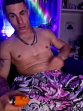 --D-a-D-D-y- online show from March 26, 8:56 am