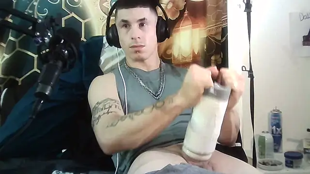 --D-a-D-D-y- online show from January 8, 5:57 am