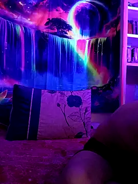 --D-a-D-D-y- online show from April 17, 9:17 pm