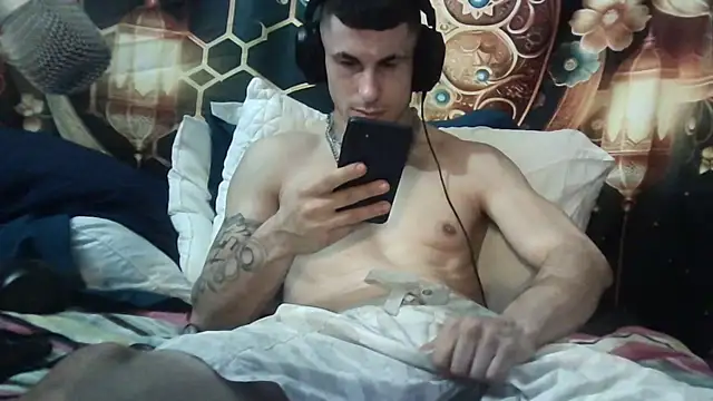 --D-a-D-D-y- online show from October 30, 11:01 pm