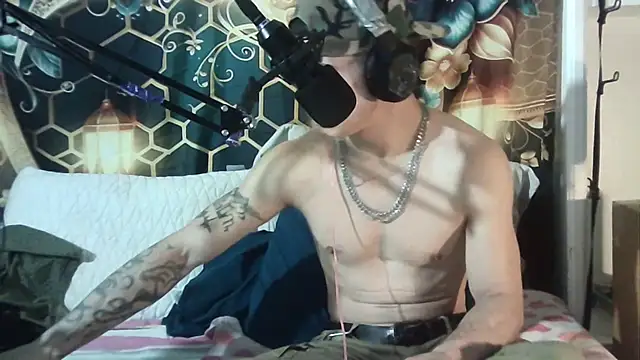 --D-a-D-D-y- online show from November 17, 3:27 pm