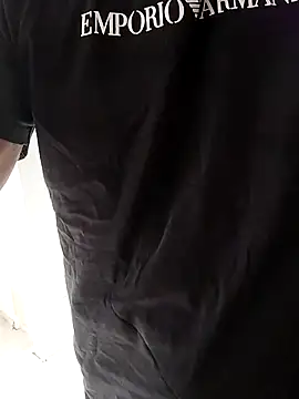 McdyllanXX online show from April 6, 11:00 am