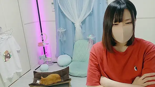 Snapshot of MEI--55 chatting on October 10, 9:10 am MEI--55 online show from October 10, 9:10 am