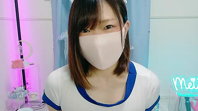 Snapshot of MEI--55 chatting on September 30, 9:10 pm MEI--55 online show from September 30, 9:10 pm