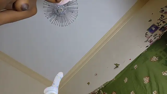 Jacky queen online show from April 8, 6:04 am