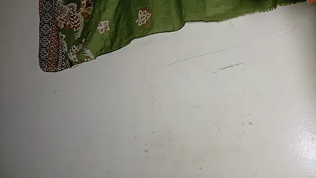 Jacky queen online show from April 3, 7:04 am