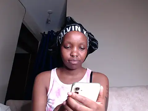 sexxygoldy online show from April 5, 9:32 pm