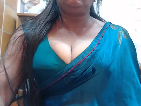desi-maisa130 online show from June 19, 4:46 pm