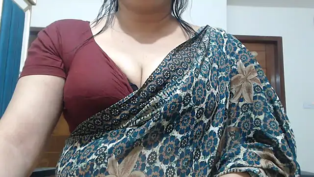 Snapshot of desi-maisa130 chatting on May 22, 4:27 pm desi-maisa130 online show from May 22, 4:27 pm