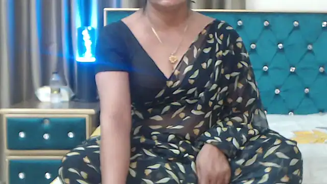 Snapshot of desi-maisa130 chatting on February 27, 8:20 pm desi-maisa130 online show from February 27, 8:20 pm