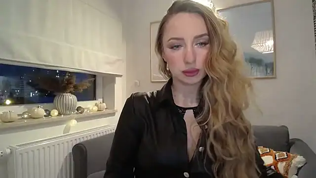 JulietteDiamond online show from November 26, 3:12 pm