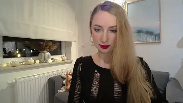 JulietteDiamond online show from November 21, 9:14 pm